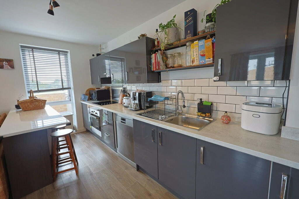 Apartment in London - View 4