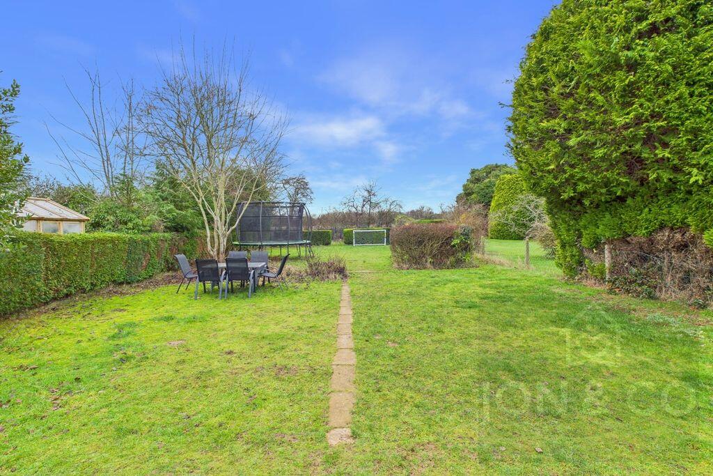 Ashley Lane | Moulton | NN3 photo 3