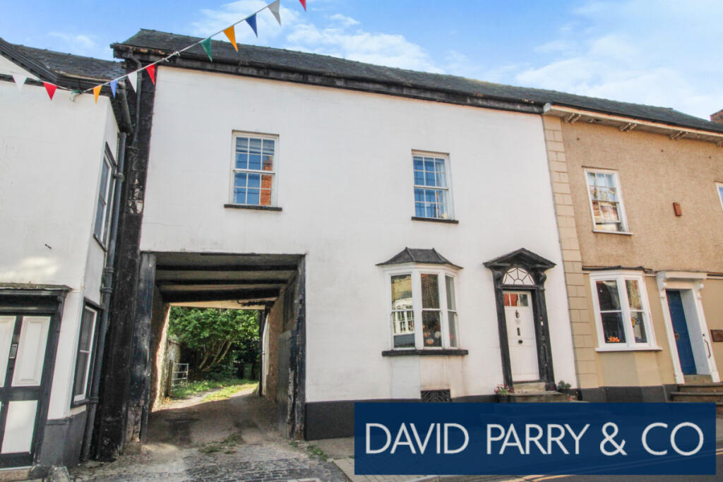 Main image of property: 9 Bridge Street Kington HR5 3DL