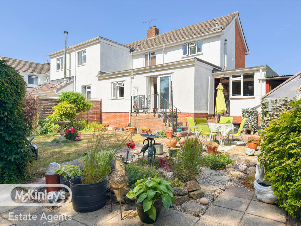 House in Taunton - View 2
