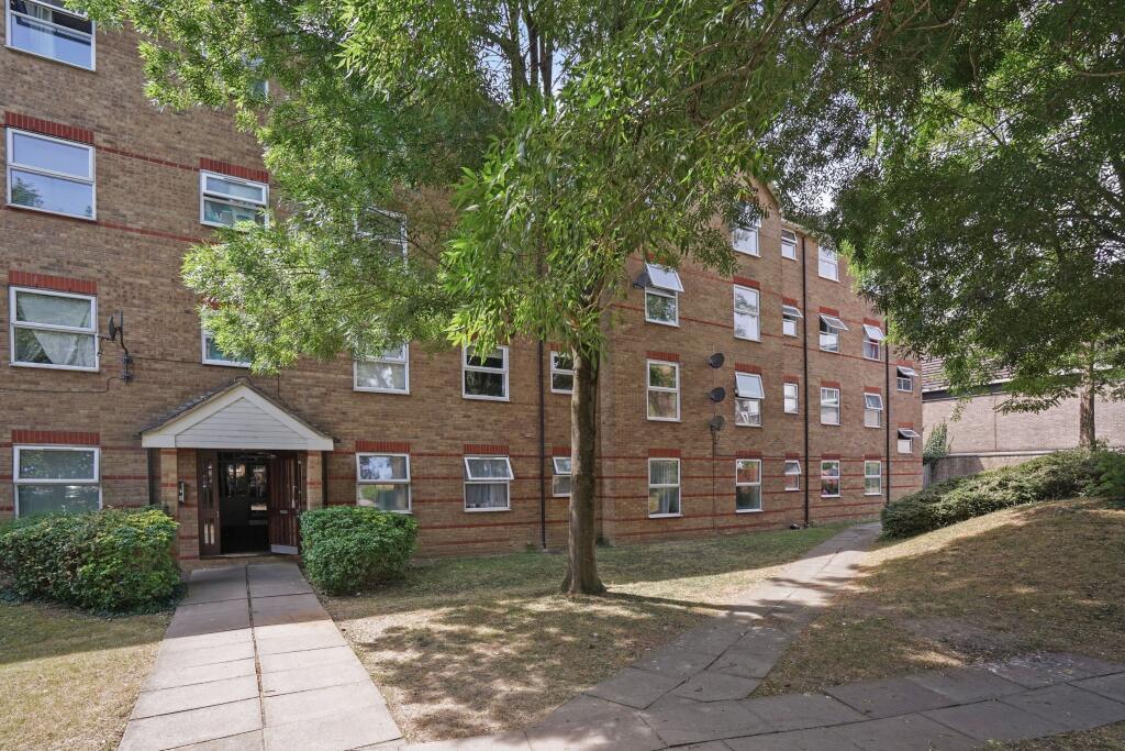 Main image of property: Chigwell Lane, Loughton, IG10