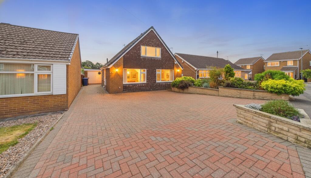 Main image of property: Rowan Close, Chaddesden, Derby, Derbyshire, DE21 6ZE