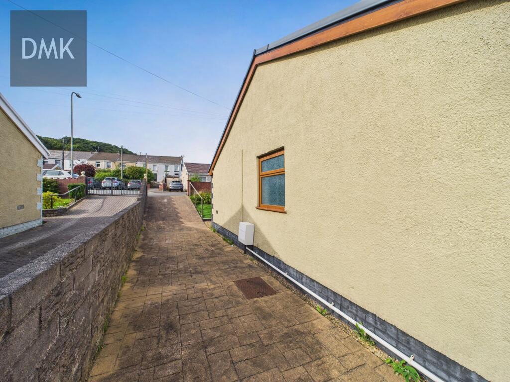 House in Cwmfelin, Llangynwyd Middle - View 3