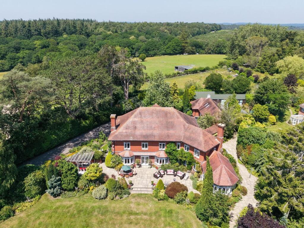 House in Southampton - View 3