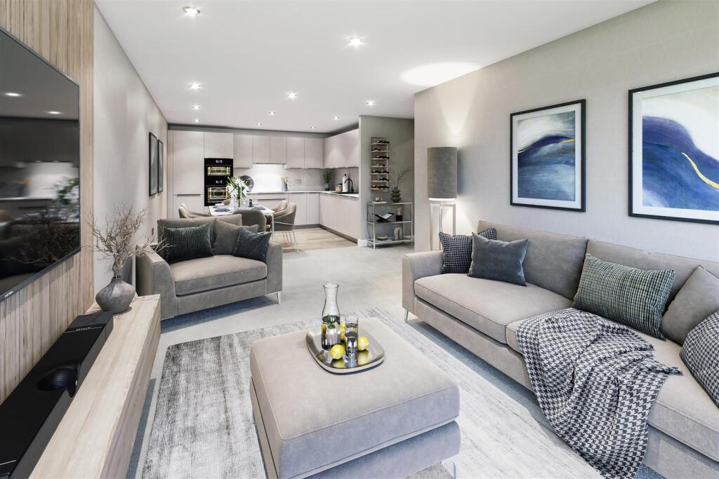 2-bed flat on Abby Court, Whitley Bay, £285,000
