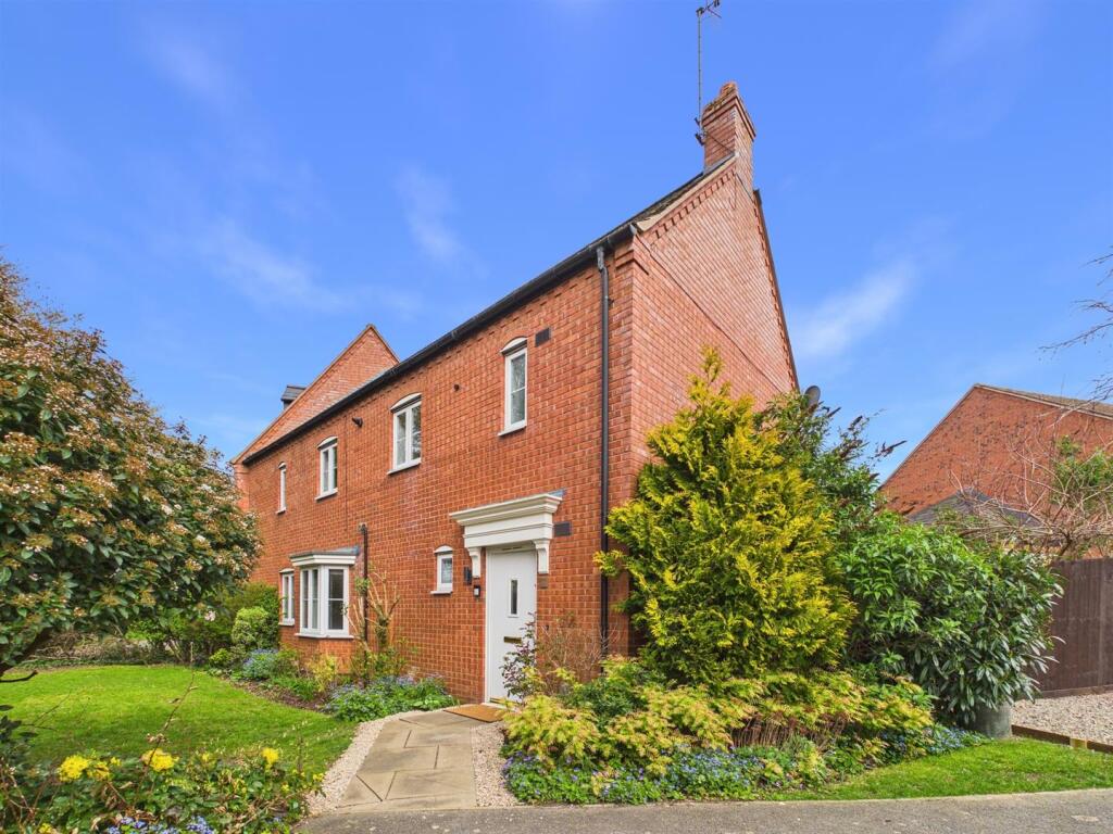 Main image of property: Orwell Close, Stratford-Upon-Avon