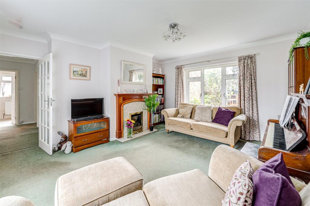 Sea Lane, Ferring, Worthing, West Sussex, BN12 photo 2