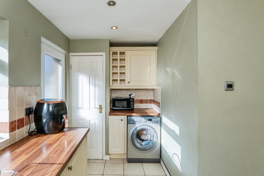 Epworth Road, Rhyl, LL18 photo 4