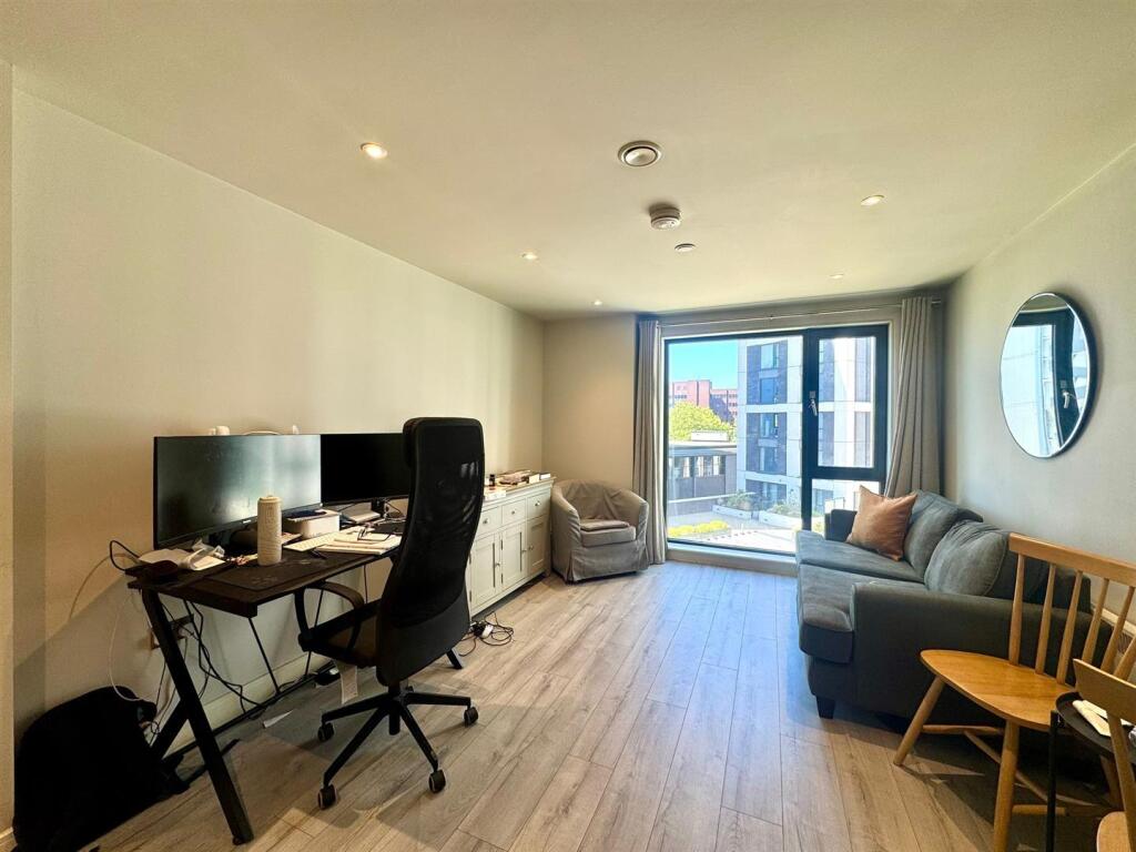 Additional image 4 of Broad Street, Birmingham