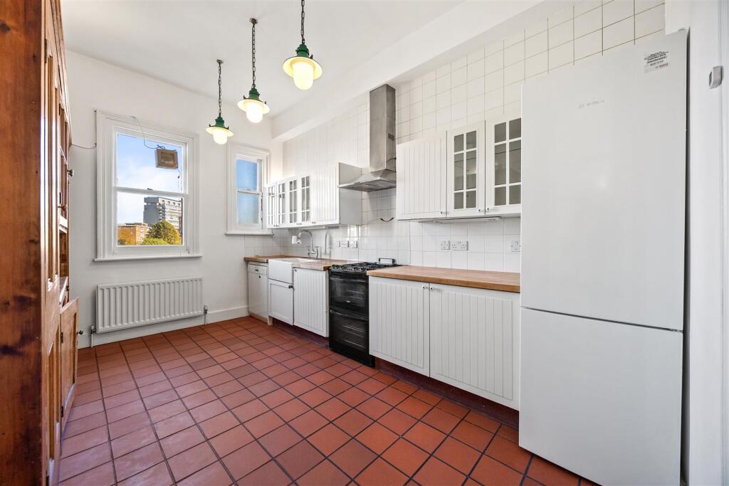 Apartment in London, Swiss Cottage, South Hampstead - View 4