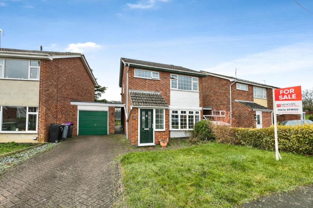 SOLD BY NEWTON FALLOWELL - Kenilworth Road, South Kesteven
