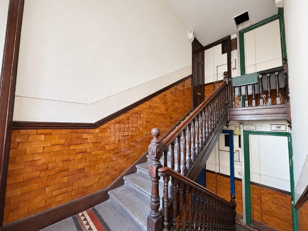 Apartment in Glasgow - View 2