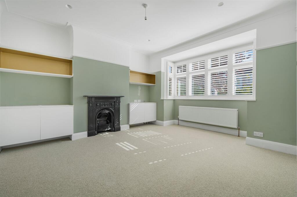 House in London - View 5