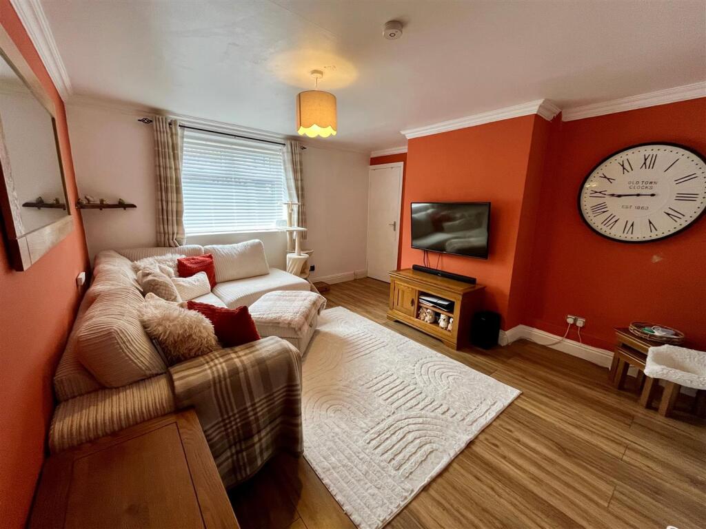 Main image of property: Main Street, Keyingham, Hull