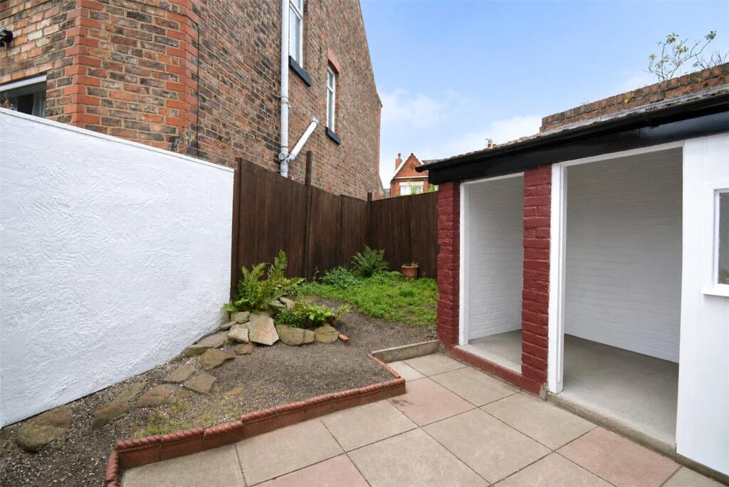 House in Wirral, Liverpool City Region - More