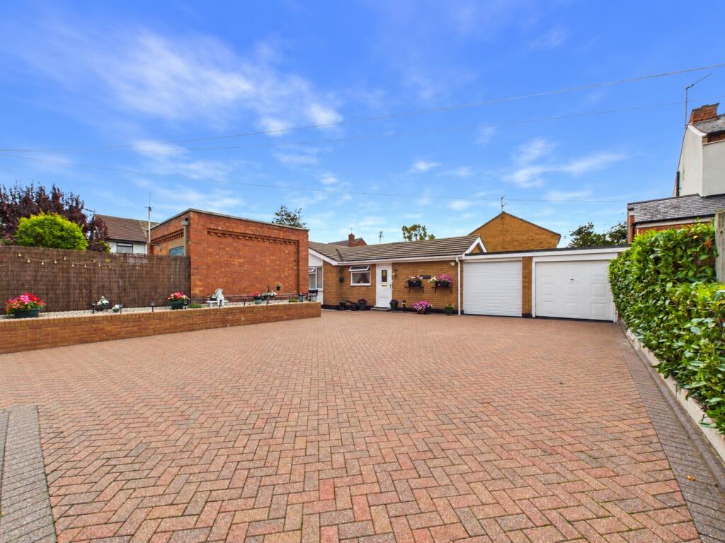 House in Worcester, Worcestershire - View 2