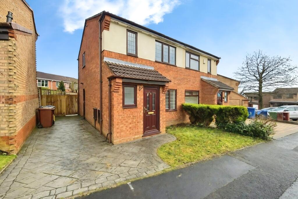 Main image of property: Beech Pine Close, Cannock, WS12 4RZ
