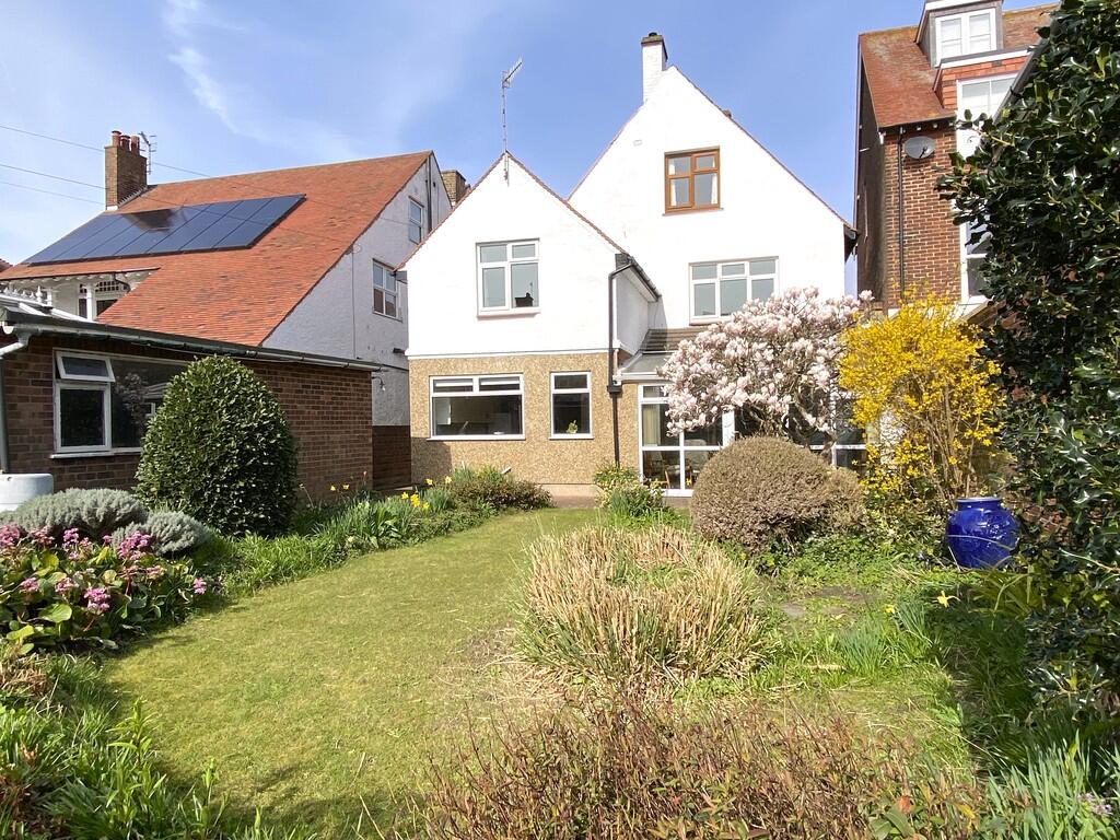 5-bed detached on Sheringham, £650,000