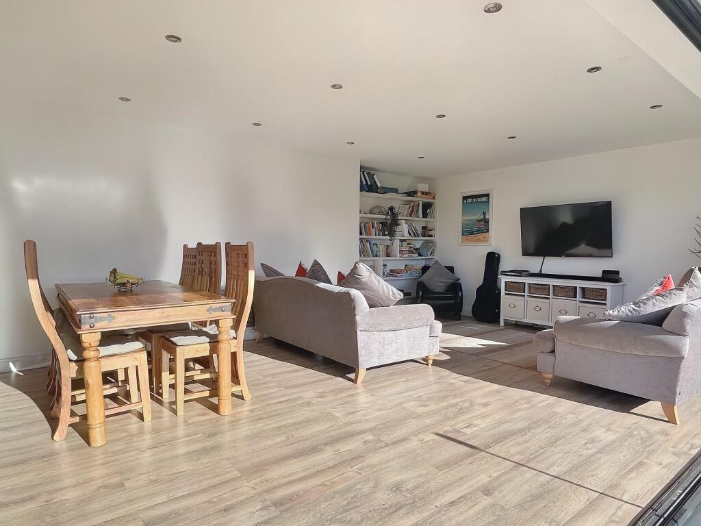 House in Bristol, Sandford Batch, Winscombe and Sandford - More