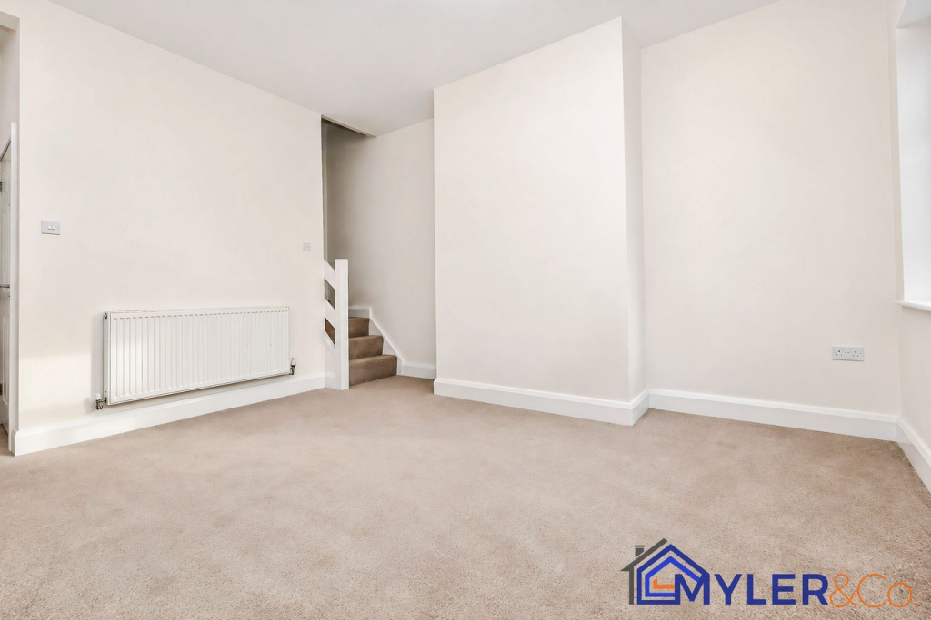 House in Widnes, Halton - View 3