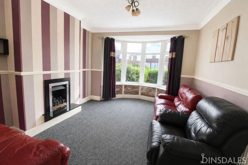 House in Bradford, Brownroyd Hill, Wibsey - View 3