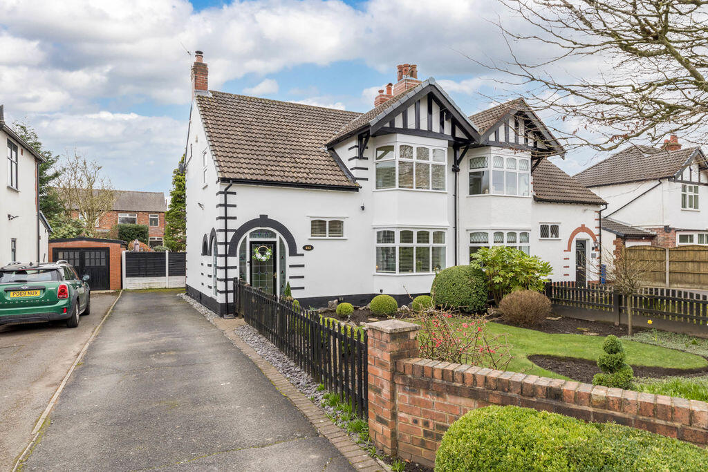 Main image of property: Wigan Road, Standish, WN6 0AH