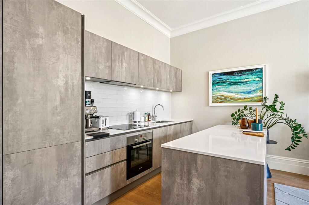 Apartment in London, Royal Borough of Kensington and Chelsea - View 4
