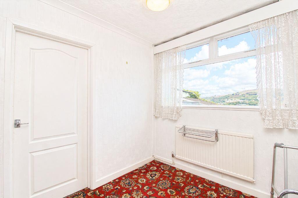House in Pontypridd, Rhondda Cynon Taf - View 5