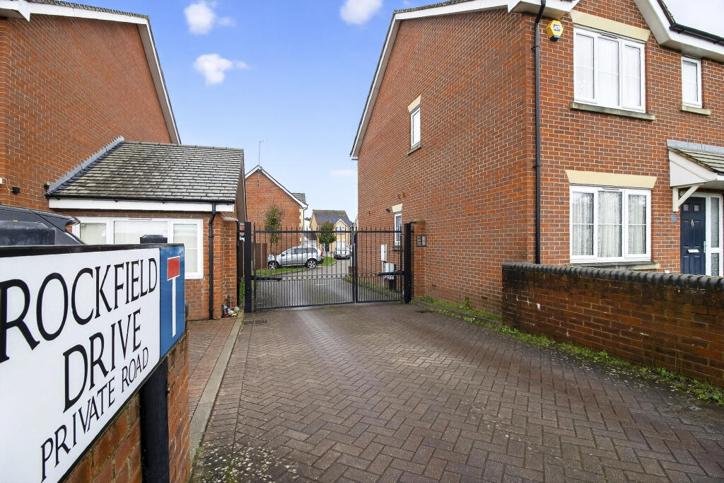 Main image of property: Rockfield drive, Luton, LU3