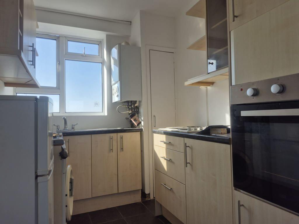 Apartment in Rochester - View 4