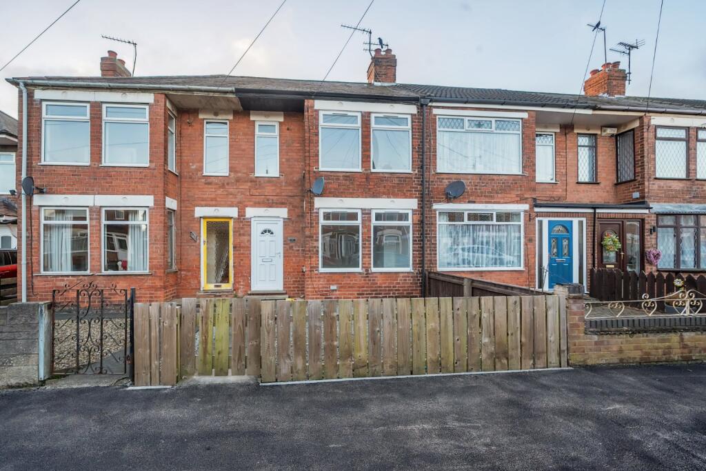 Main image of property: Oldfield Avenue, Endike Lane, Hull, East Yorkshire, HU6
