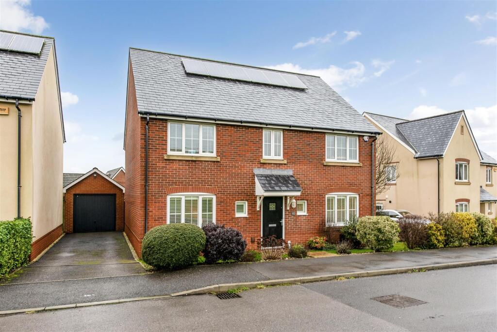 Main image of property: Whiteland Way, Clanfield