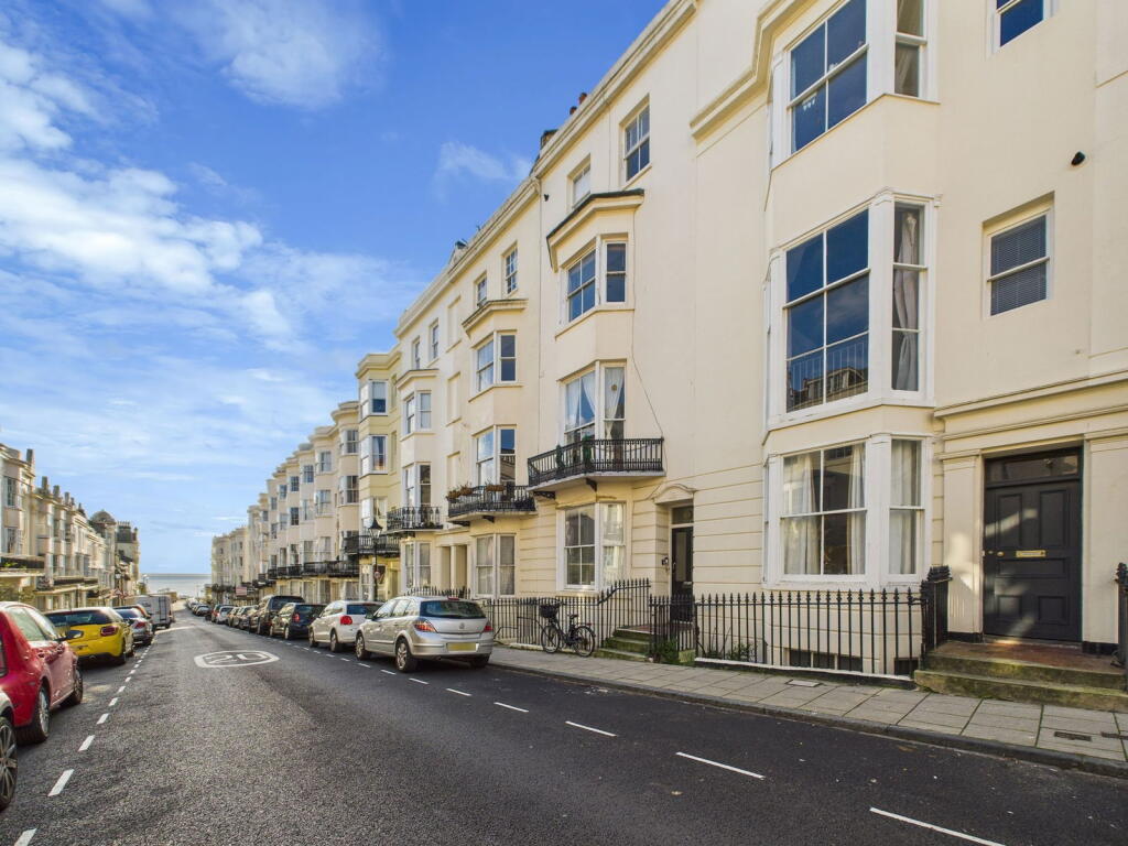 Main image of property: Waterloo Street, Hove, BN3 1AN