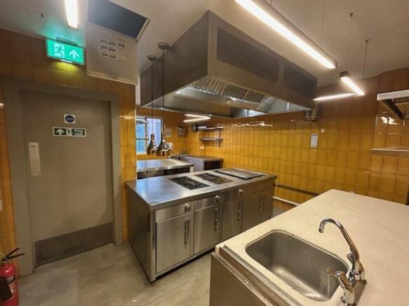 Kitchen.jpg