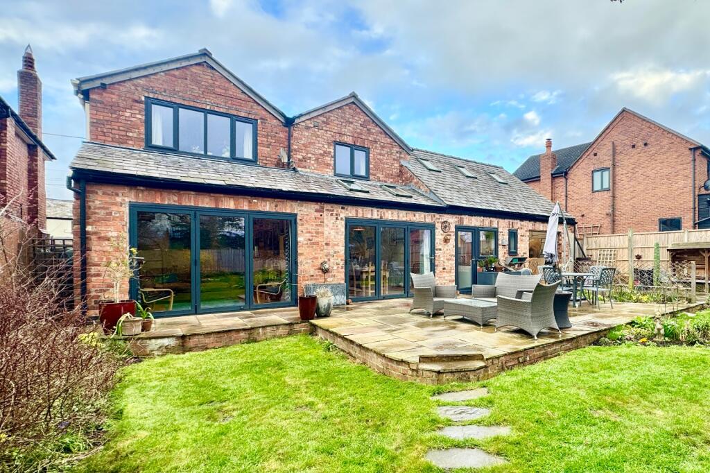 Main image of property: Wrexham Road, Burland, Nantwich, Cheshire, CW5