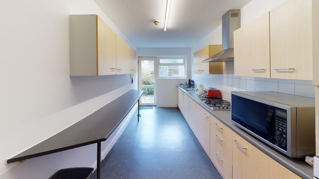 4 bedroom house for rent