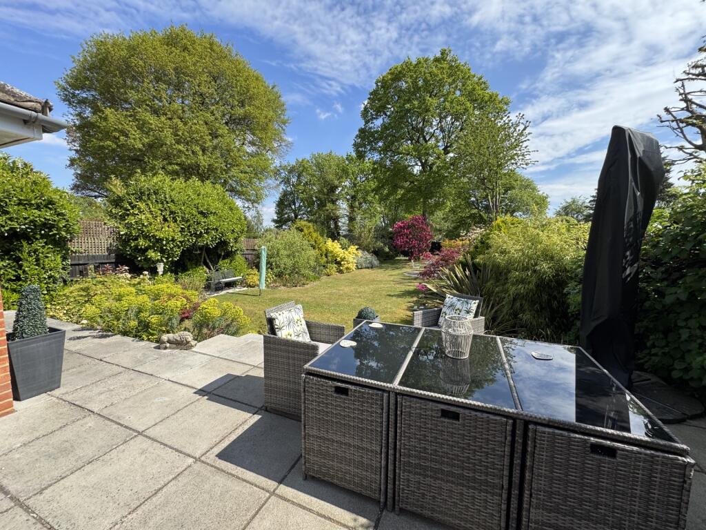 House in St Albans - View 2
