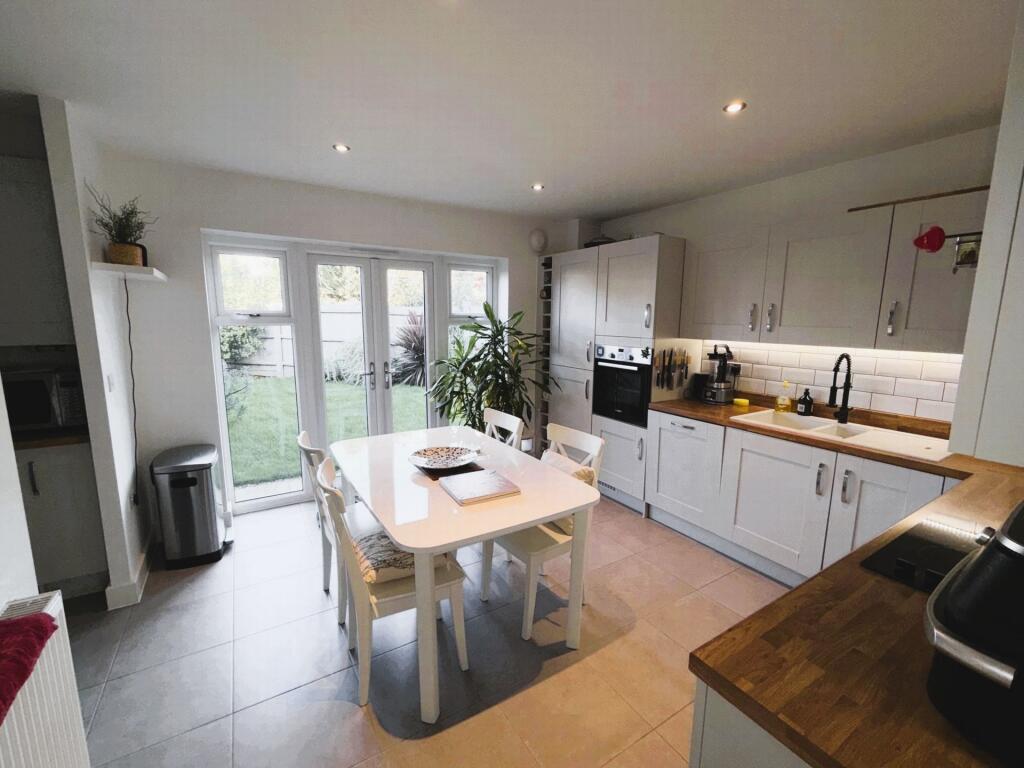 Mariners Way, Trimley St Mary, IP11 photo 4