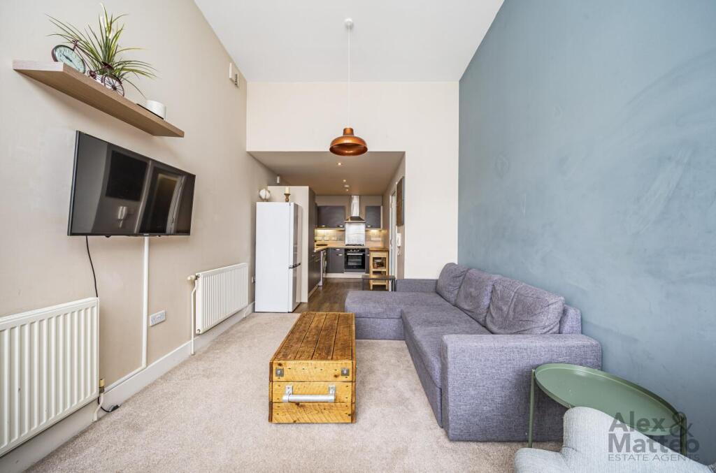 Apartment in London - View 2