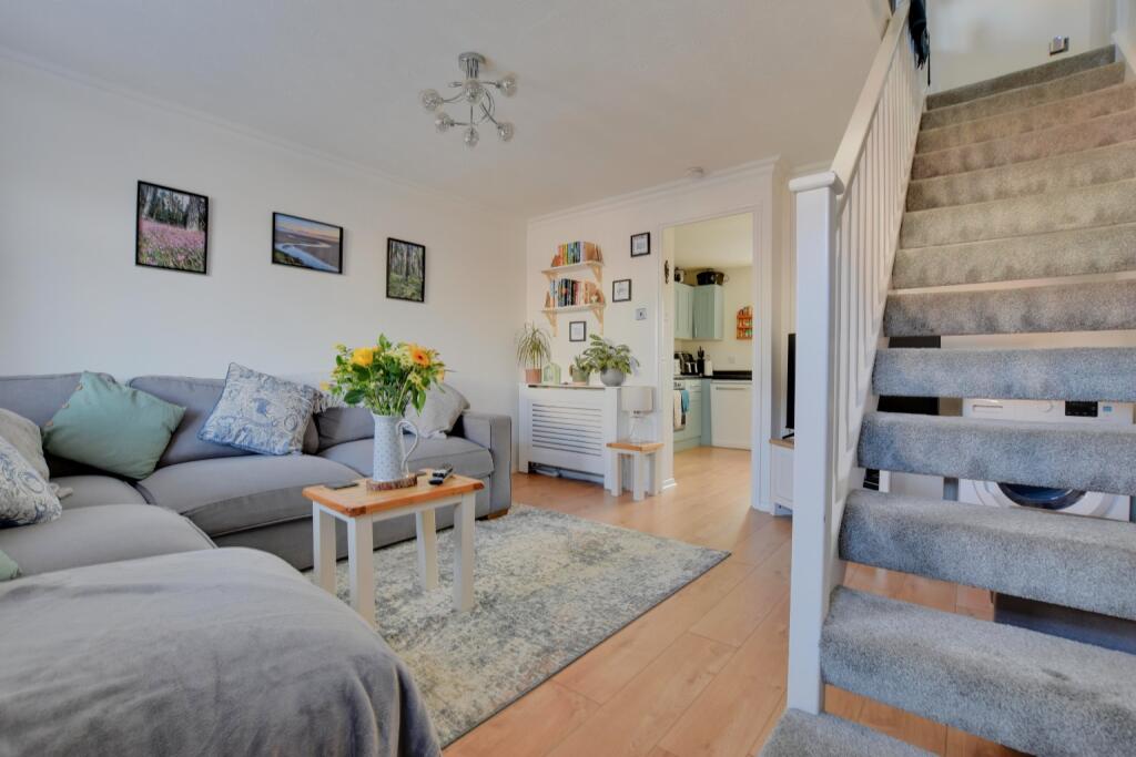 Rowan Drive, Heybridge photo 2