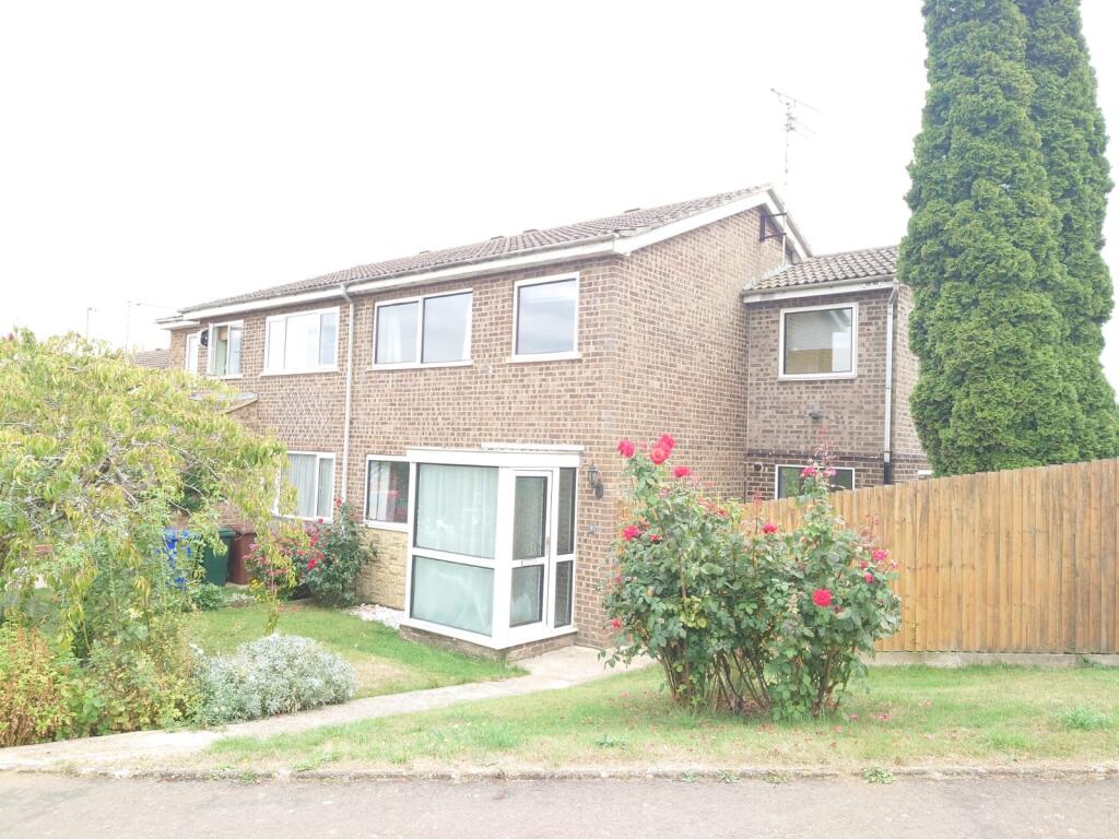 Main image of property: Spinney Drive, Banbury