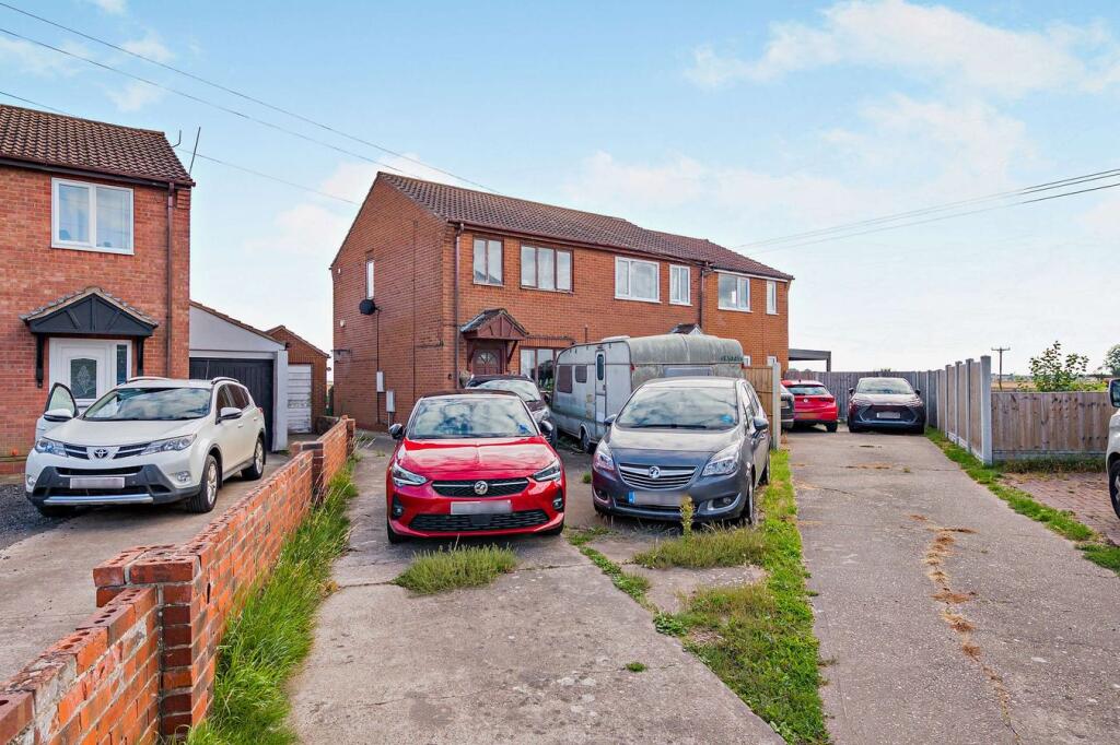 Main image of property: Parklands, West Butterwick, Scunthorpe, DN17