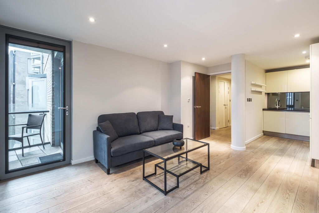Apartment in London, Highbury - View 5