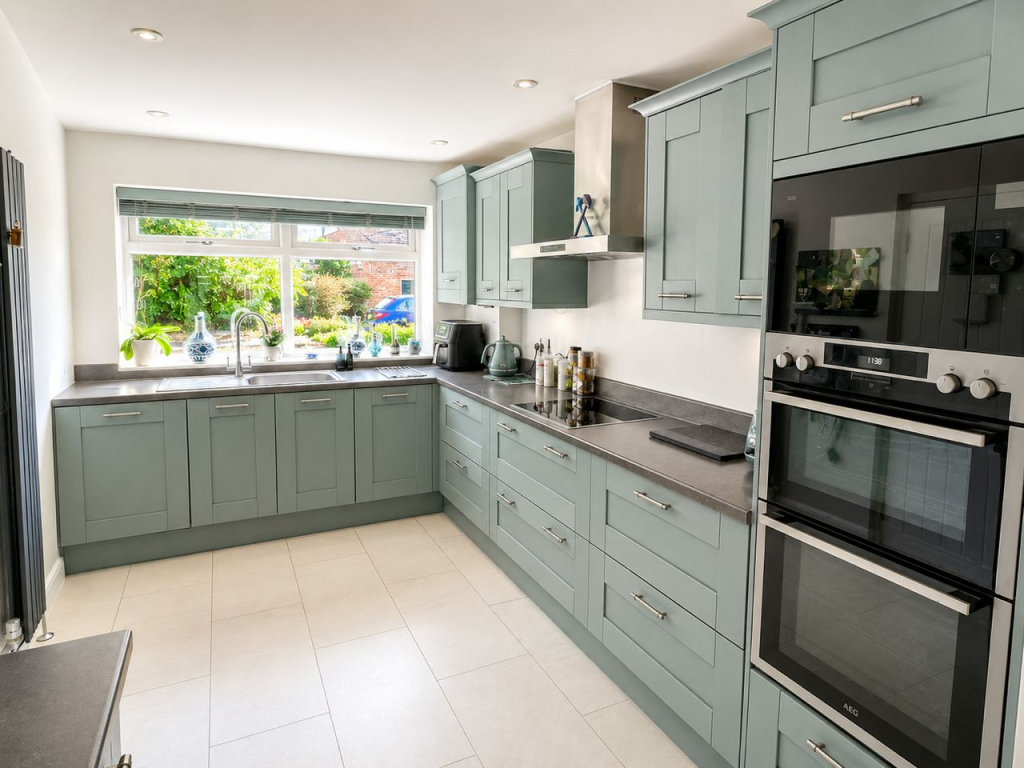 House in Kingston upon Thames - View 5