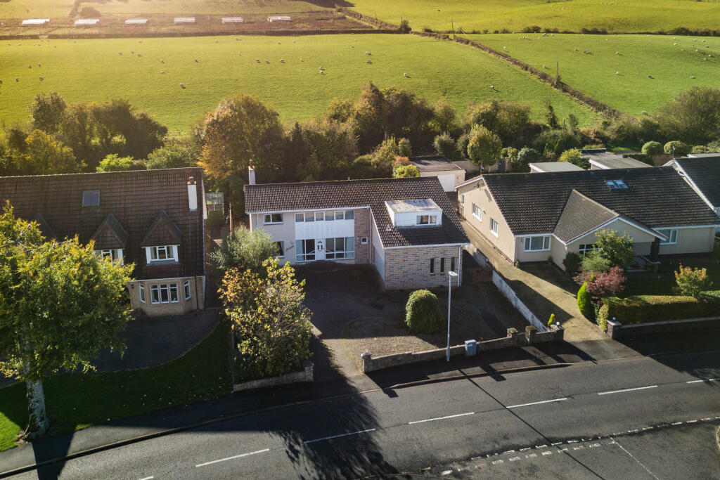 Longhill Avenue, Ayr, South Ayrshire photo 2