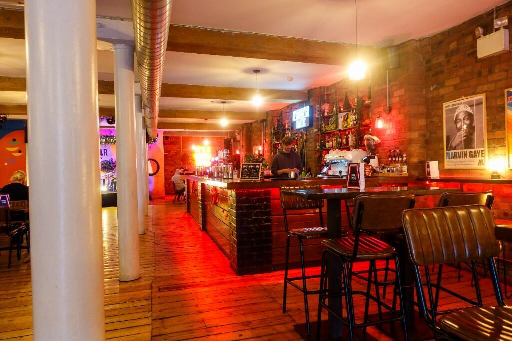 Arts Bar