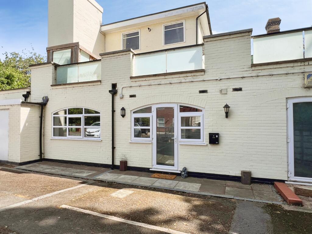 Main image of property: Clifford Mill, Clifford Chambers, Stratford-Upon-Avon