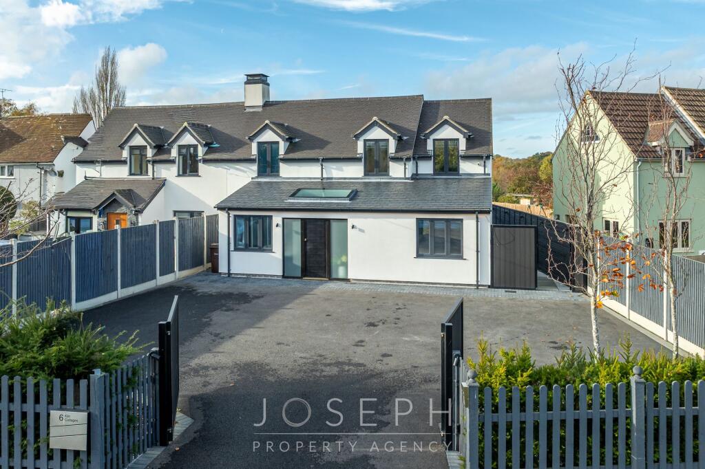 Main image of property: Crown Street, Dedham, CO7