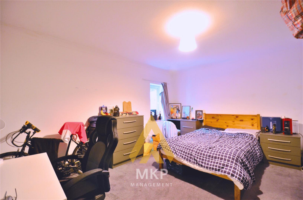 1 bedroom detached house for rent