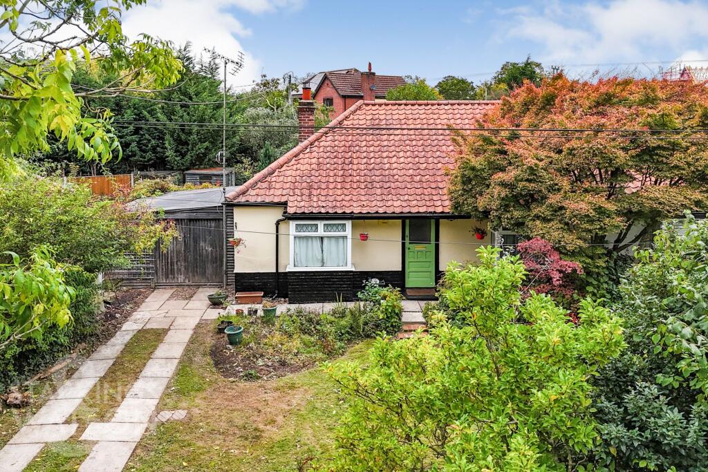 Lower Globe Lane, Blofield, Norwich photo 4